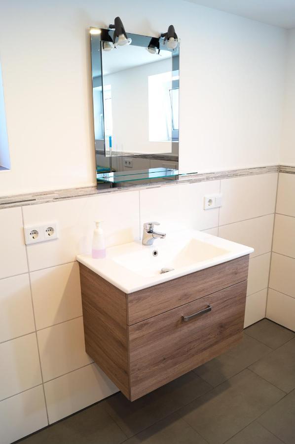 Ferienwohnung Am Vareler Hafen/ Nordsee Екстер'єр фото